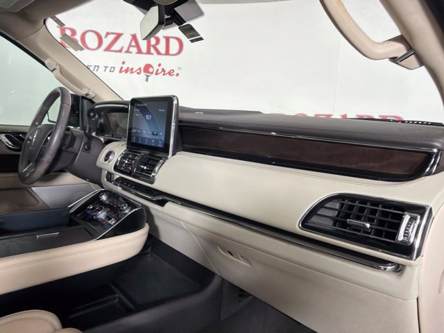 Used 2018 Lincoln Navigator Reserve w/ Technology Package AWD/4WD image 33