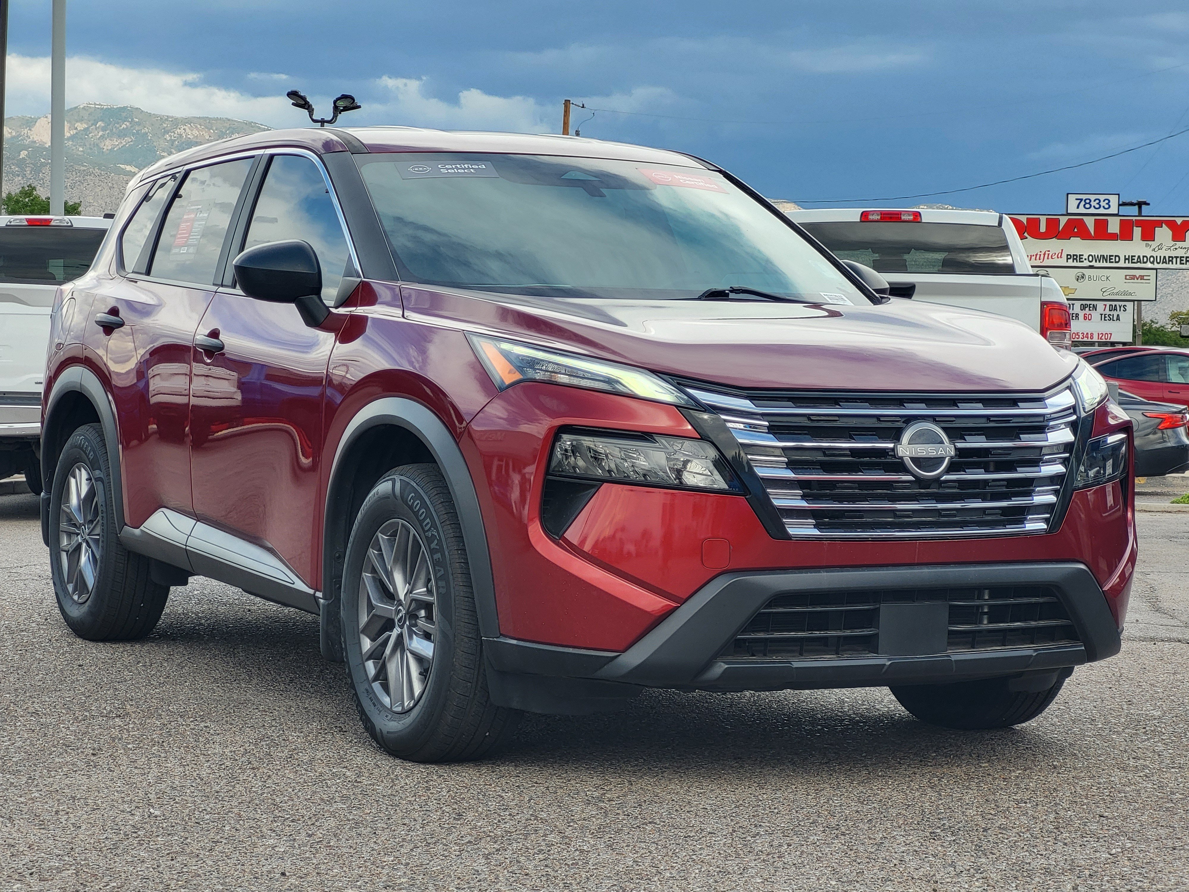 Certified 2024 Nissan Rogue S AWD/4WD image 3