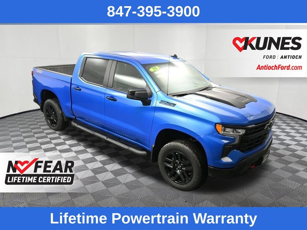 Used 2025 Chevrolet Silverado 1500 LT Trail Boss w/ LPO, Dark Essentials Package AWD/4WD image 32