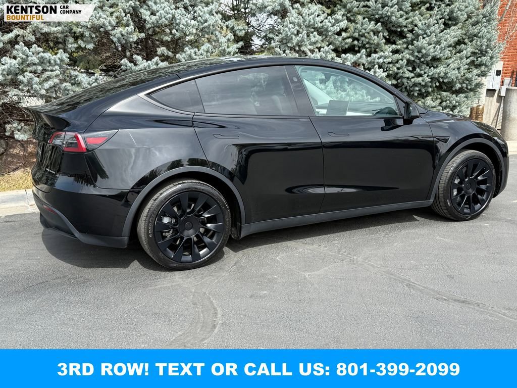 Used 2025 Tesla Model Y Long Range image 9