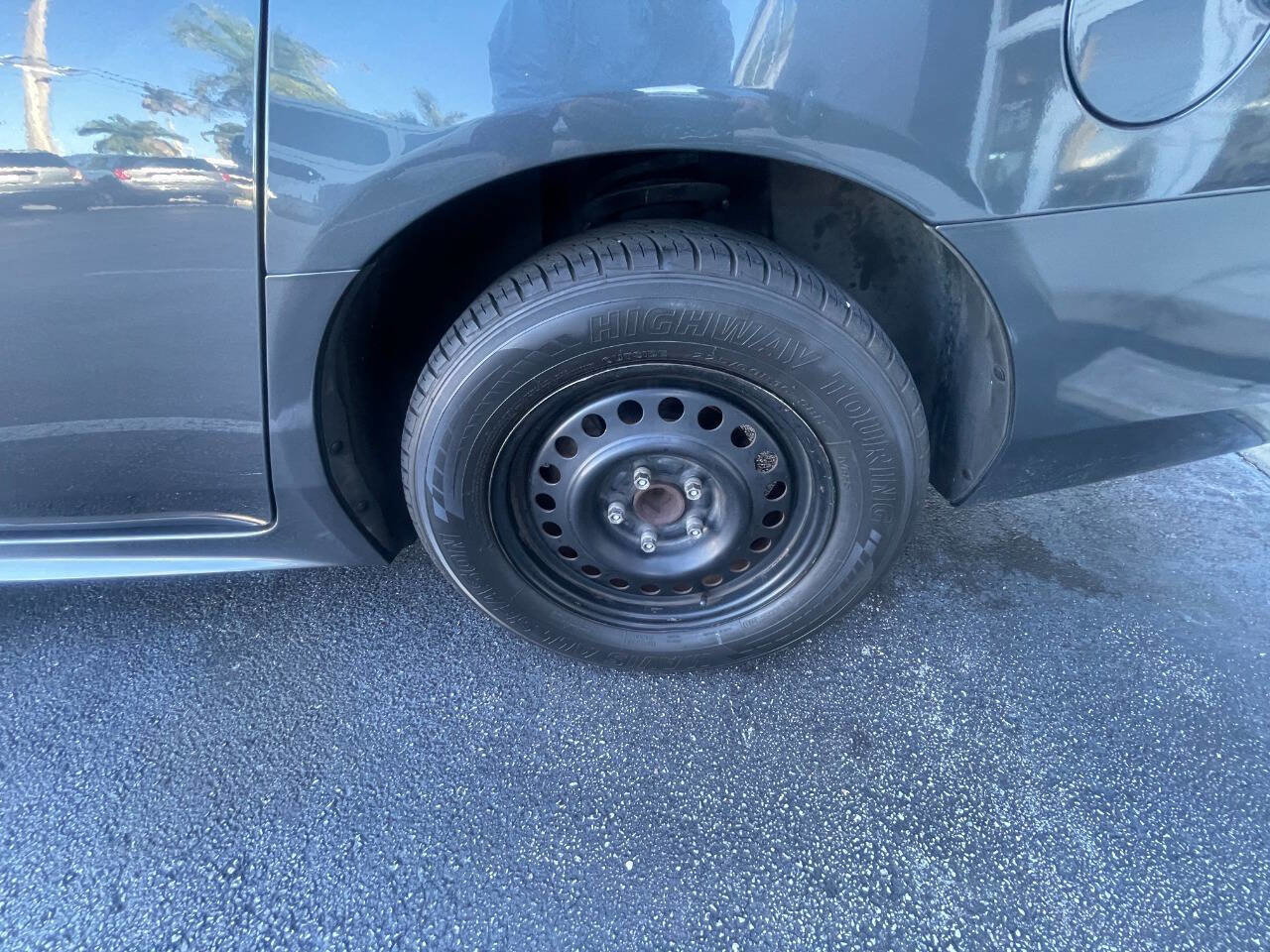 Used 2010 Chevrolet Impala LS image 3