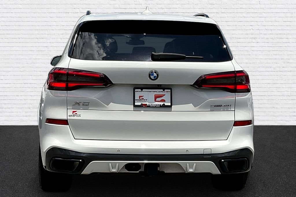 Used 2023 BMW X5 sDrive40i w/ M Sport Package RWD image 5