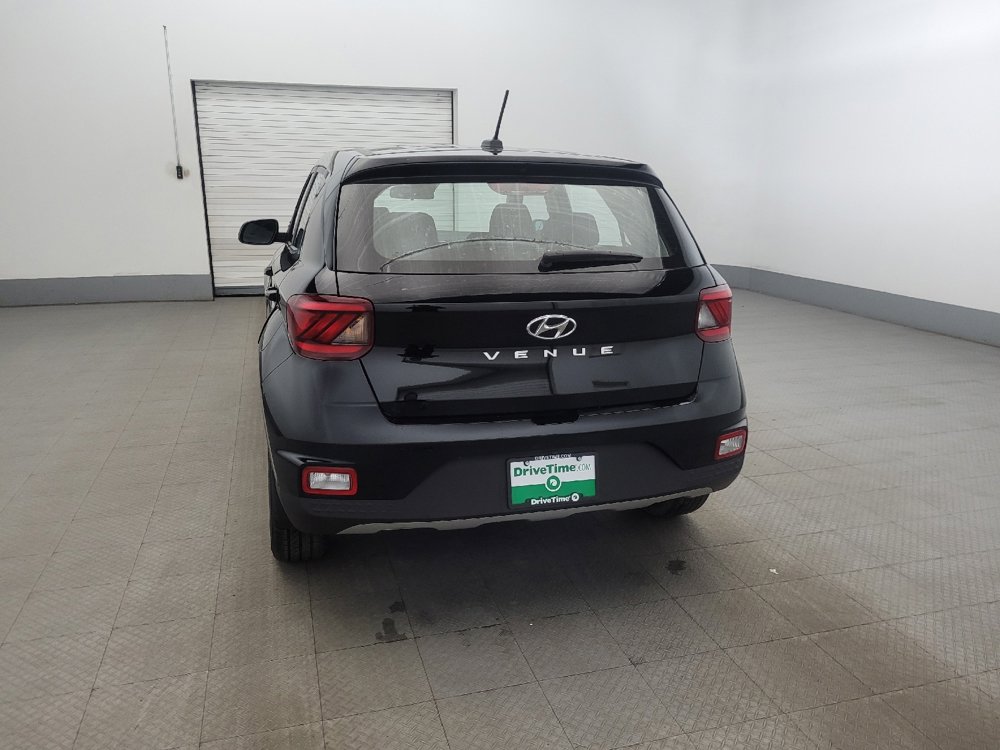 Used 2024 Hyundai Venue SE image 6