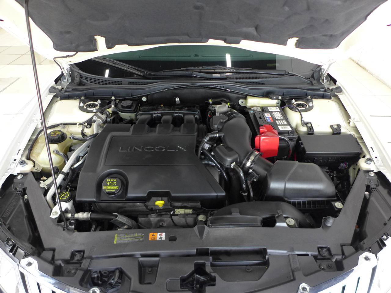 Used 2011 Lincoln MKZ FWD image 68