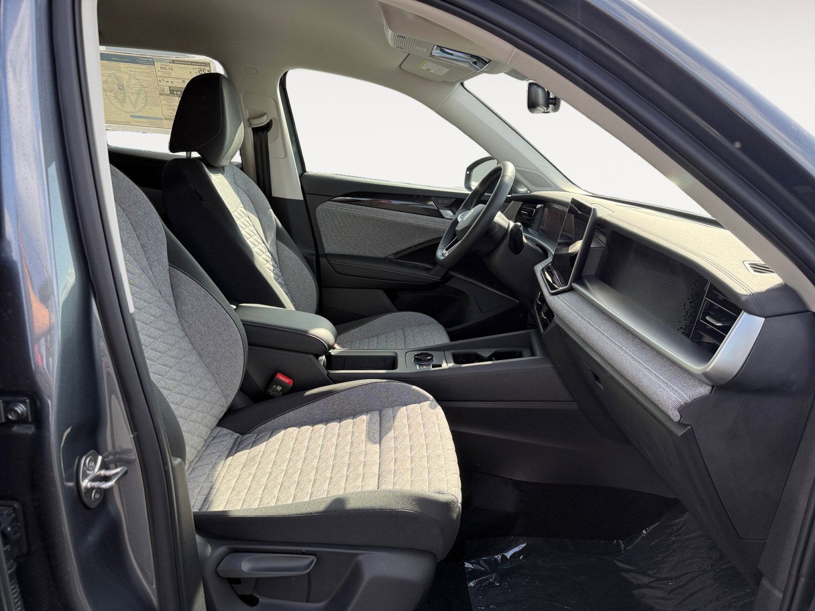 New 2026 Volkswagen Tiguan S AWD/4WD image 19