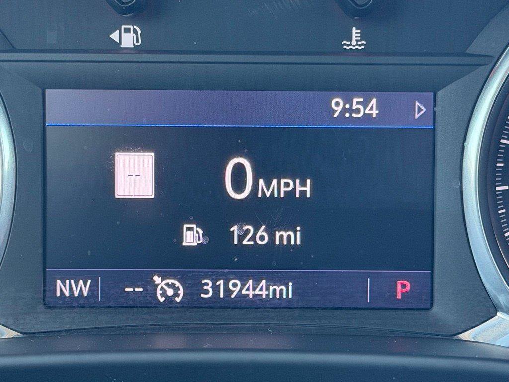 Used 2022 GMC Acadia SLE w/ Driver Convenience Package FWD image 20