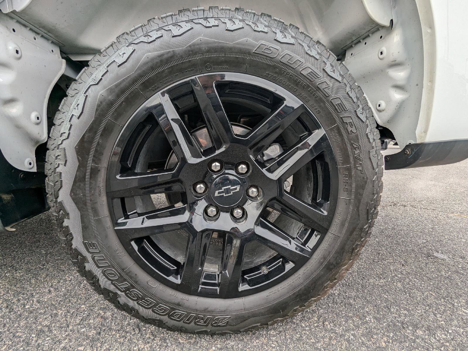 Certified 2024 Chevrolet Silverado 1500 Custom w/ Turbomax Blackout Package image 11