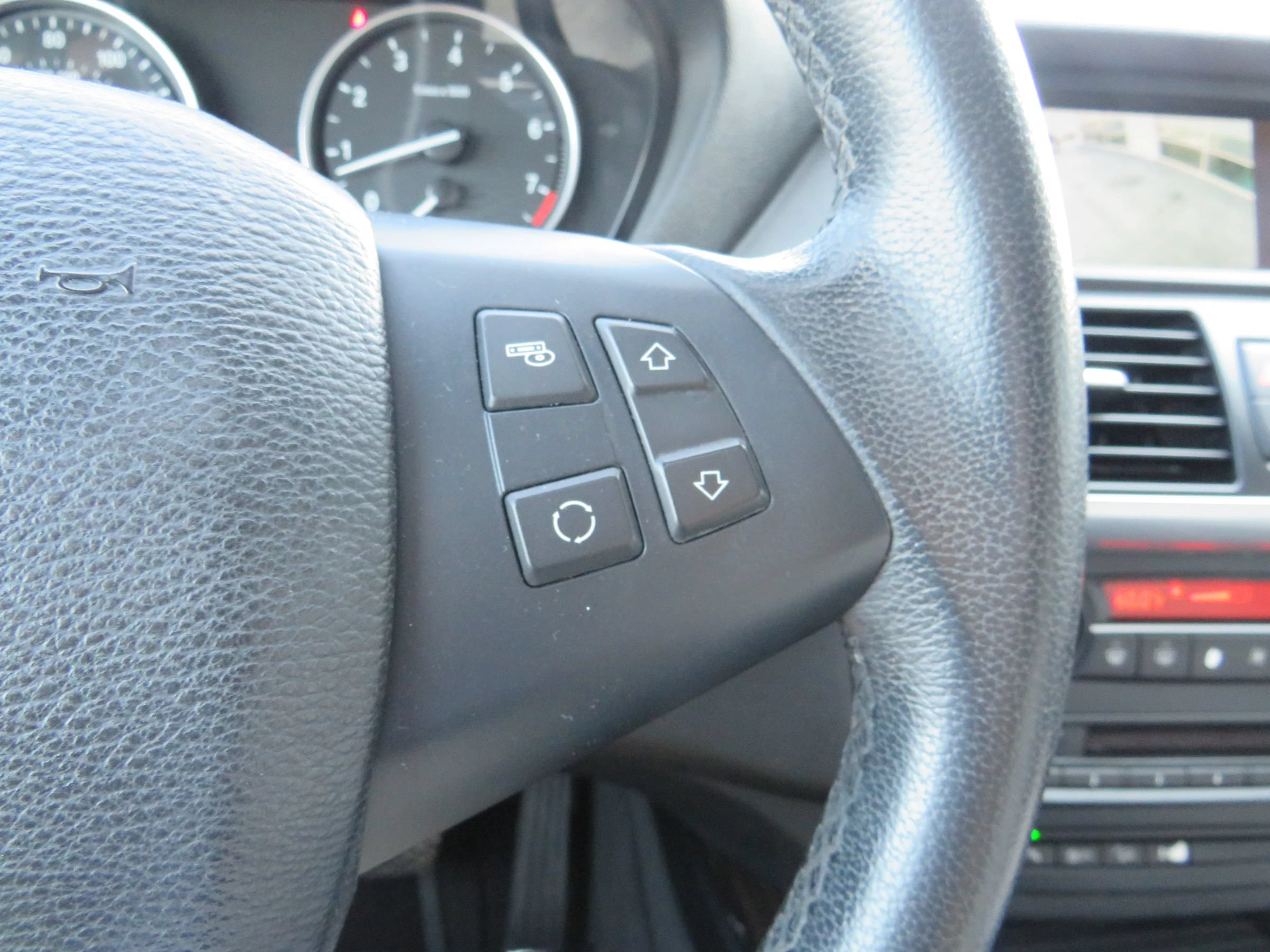 Used 2013 BMW X5 xDrive35i image 17