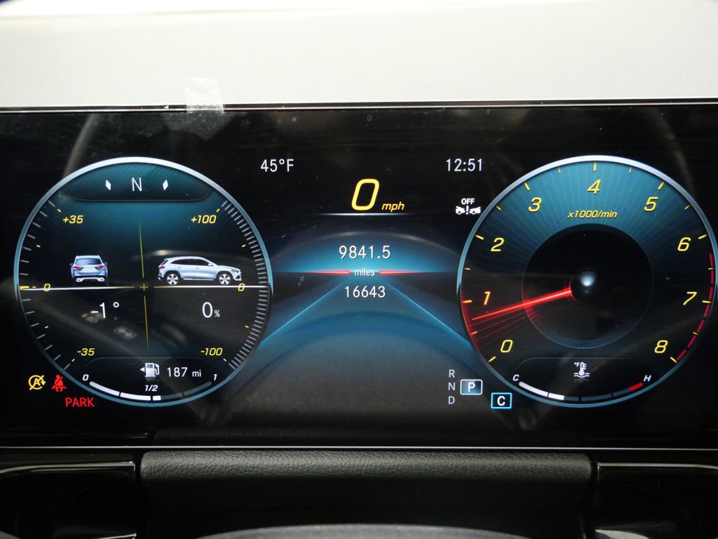 Used 2023 Mercedes-Benz GLA 250 4MATIC image 17