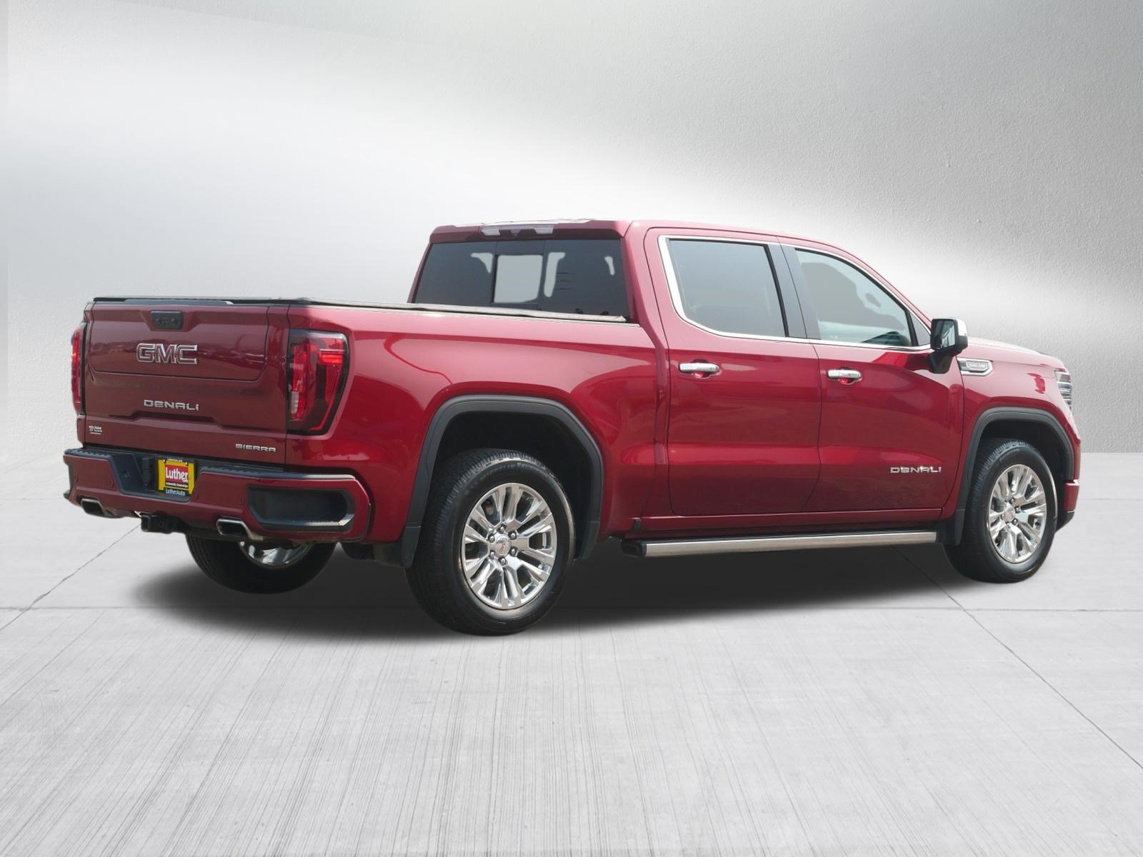 Used 2023 GMC Sierra 1500 Denali AWD/4WD image 7