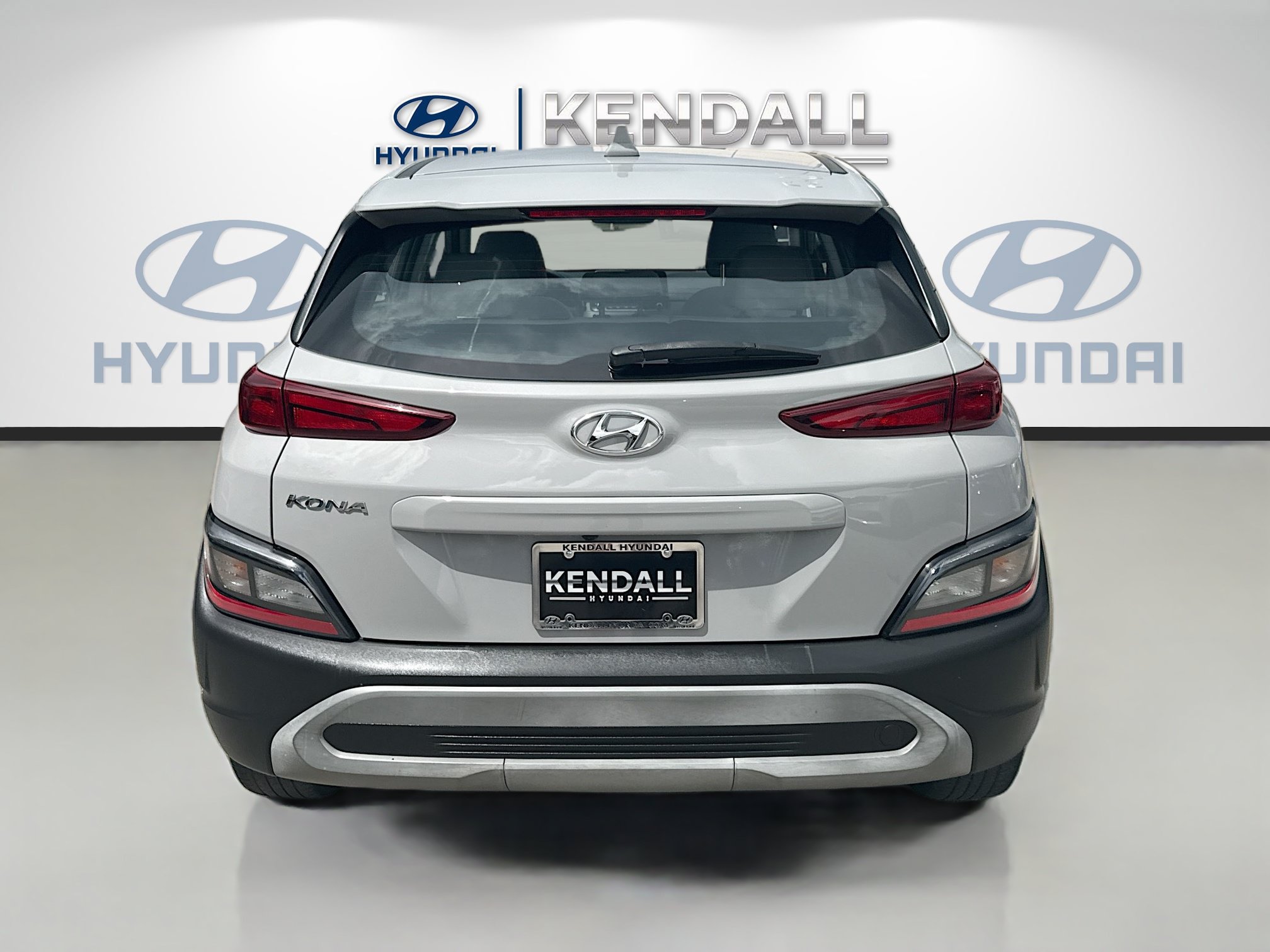 Used 2023 Hyundai Kona SE FWD image 5