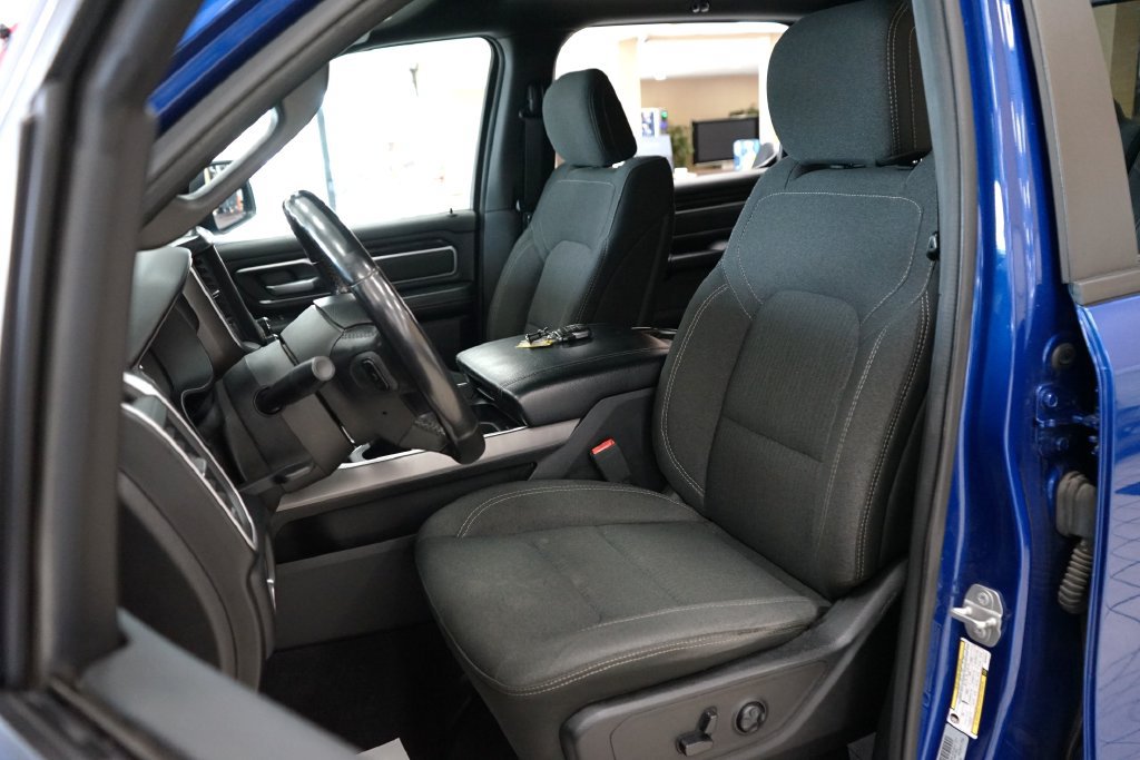 Used 2019 RAM 1500 Big Horn AWD/4WD image 2