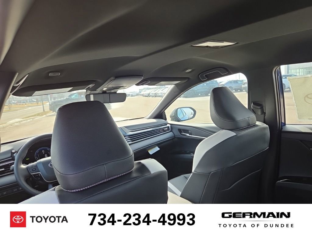 New 2026 Toyota Camry SE image 31