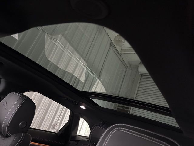 Used 2026 Jaguar F-PACE R-Dynamic S image 26