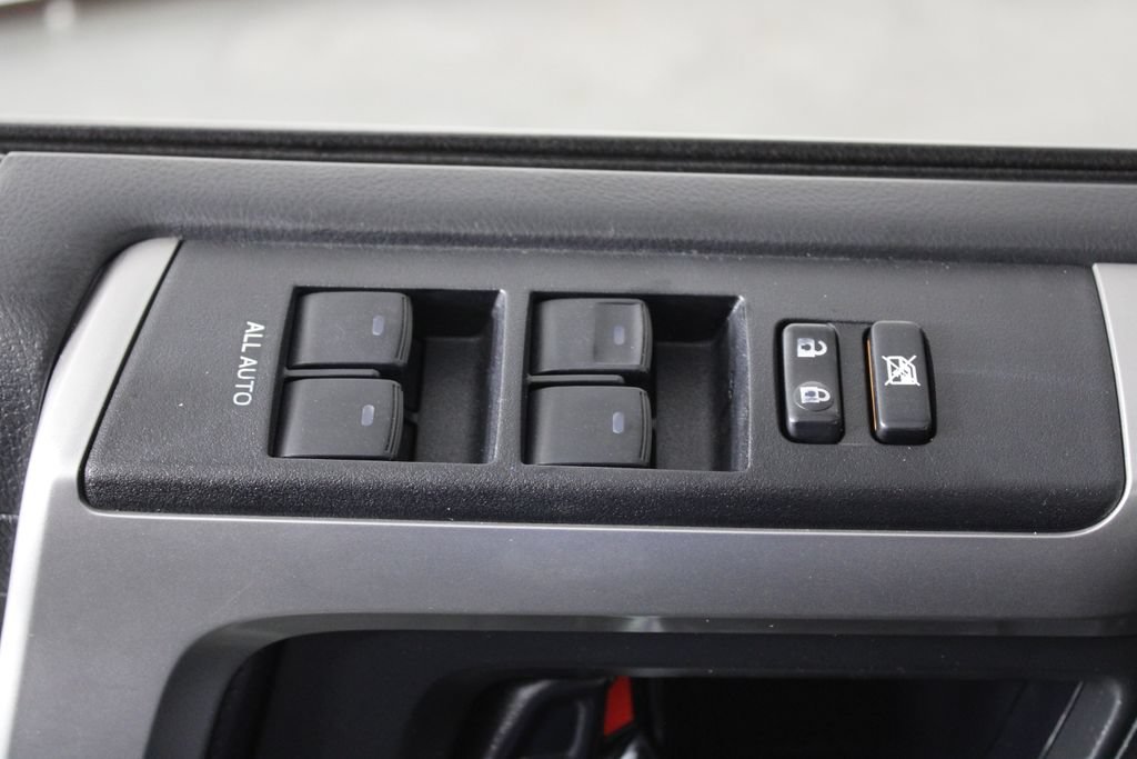 Used 2017 Toyota 4Runner SR5 RWD image 22