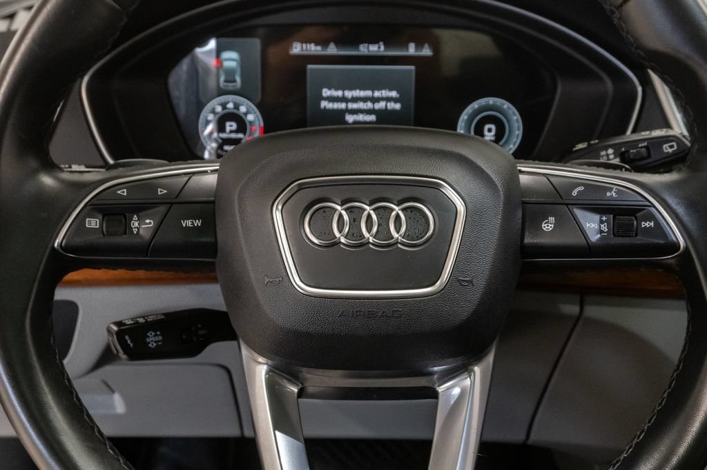 Used 2023 Audi Q5 2.0T Premium Plus w/ Premium Plus Package AWD/4WD image 17