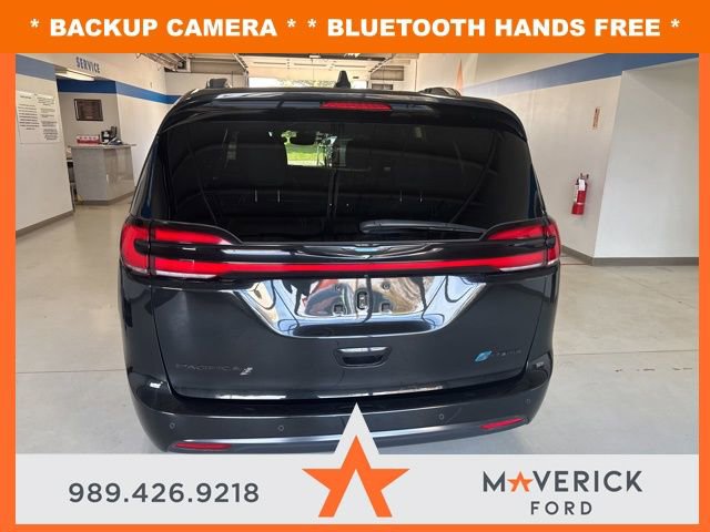 Used 2021 Chrysler Pacifica Limited w/ S Appearance Package FWD image 6