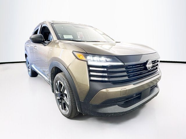 New 2026 Nissan Kicks SV w/ SV Premium Package AWD/4WD image 3