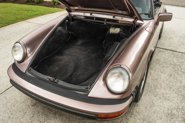 Used 1988 Porsche 911 Carrera RWD image 85