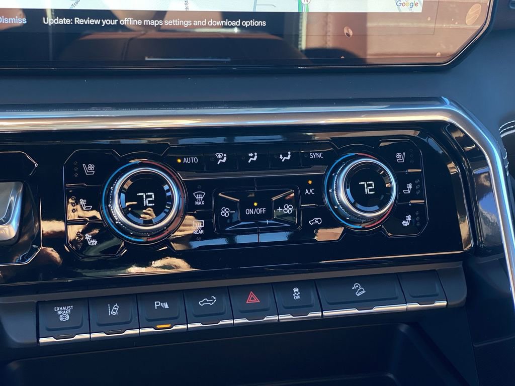 New 2026 GMC Sierra 2500 Denali Ultimate w/ LPO, Black Badging Package image 23