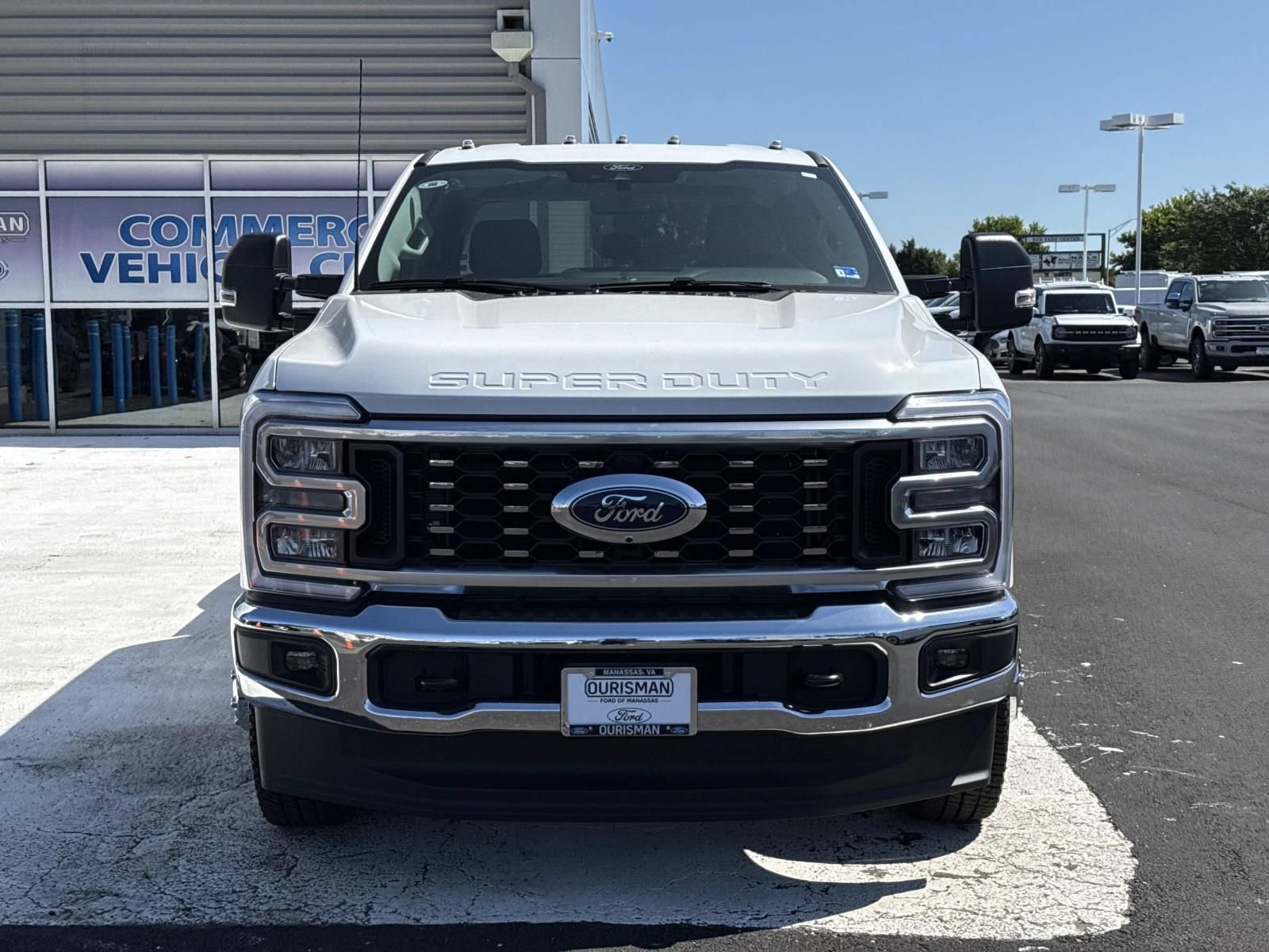 New 2026 Ford F350 XLT w/ XLT Premium Package AWD/4WD image 8
