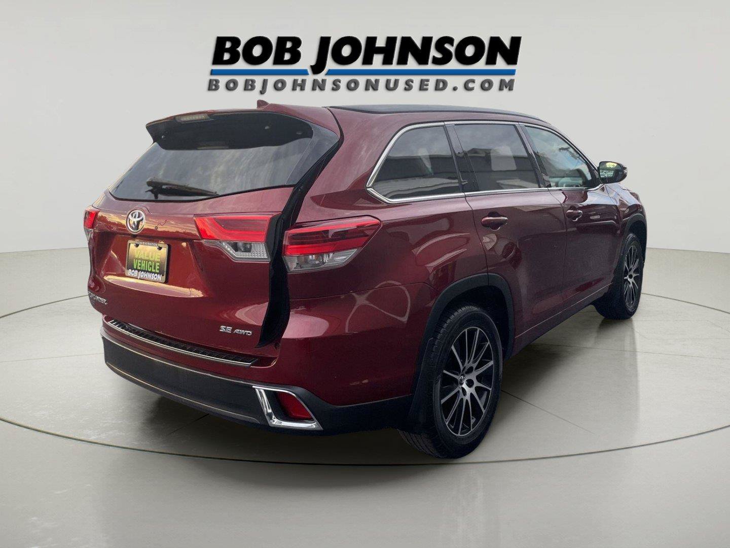 Used 2018 Toyota Highlander XLE AWD/4WD image 7