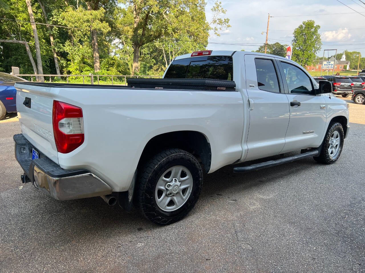 Used 2019 Toyota Tundra SR5 image 5