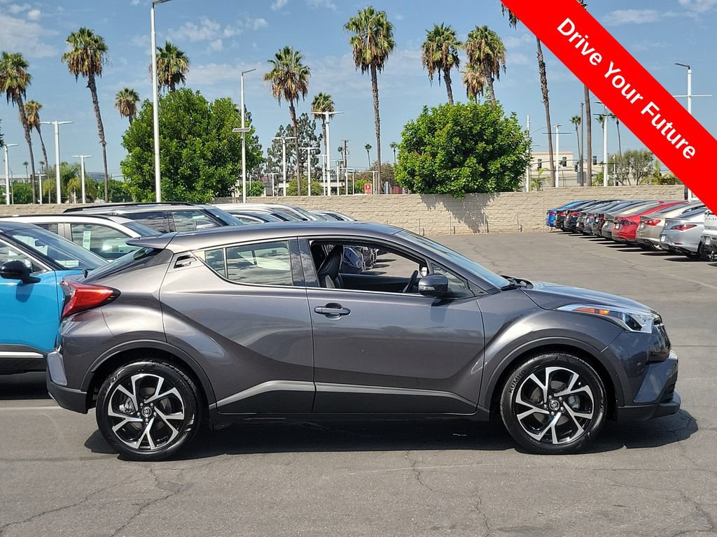 Used 2019 Toyota C-HR Limited FWD image 28