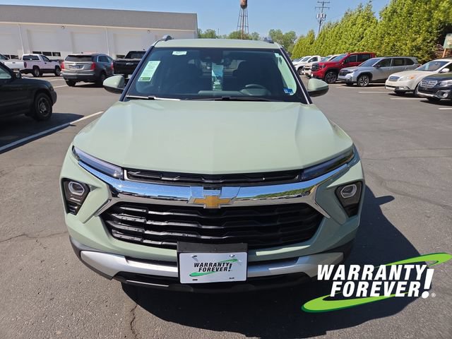 New 2026 Chevrolet TrailBlazer LT w/ Convenience Package AWD/4WD image 2