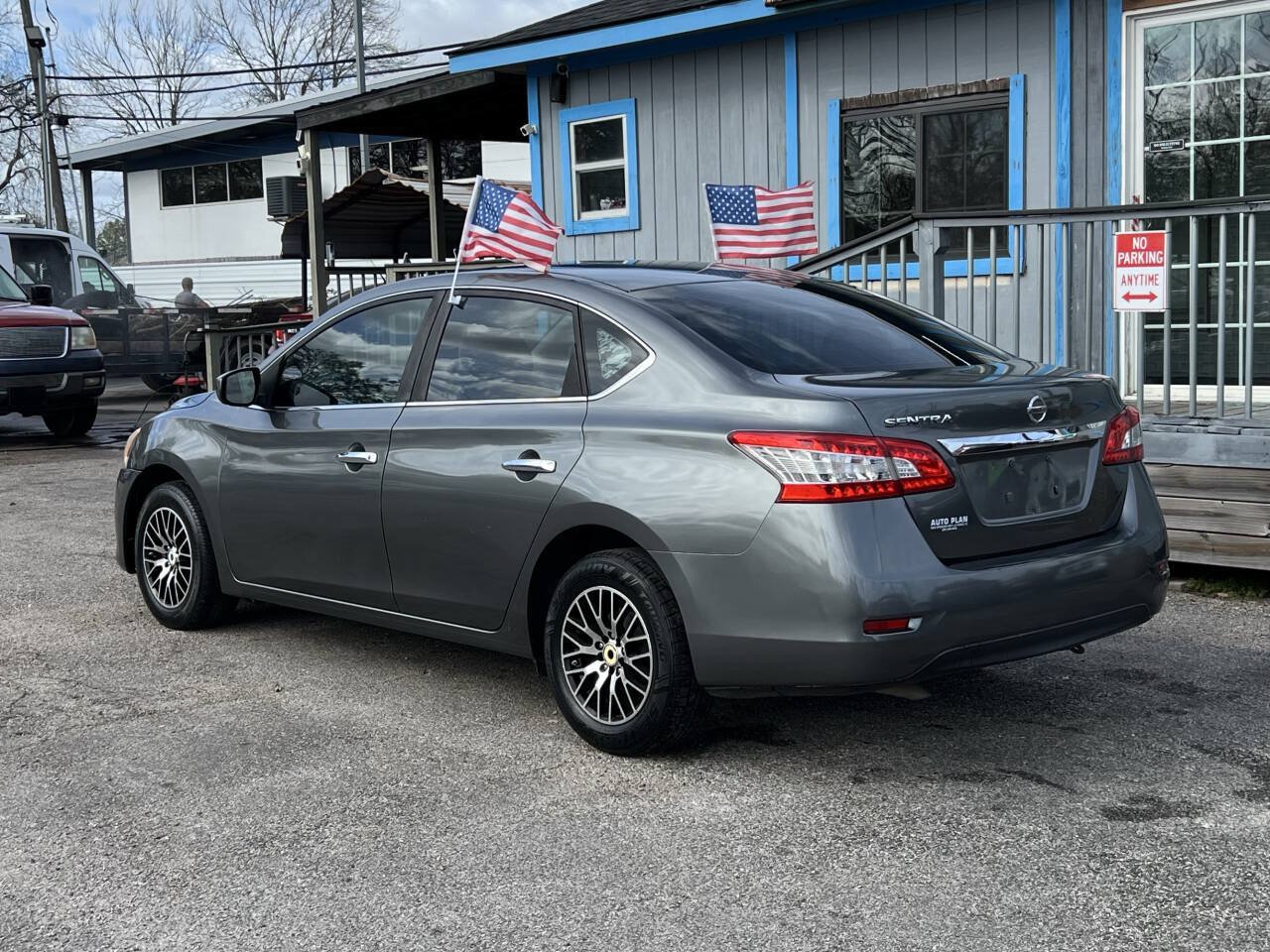 Used 2015 Nissan Sentra S FWD image 8