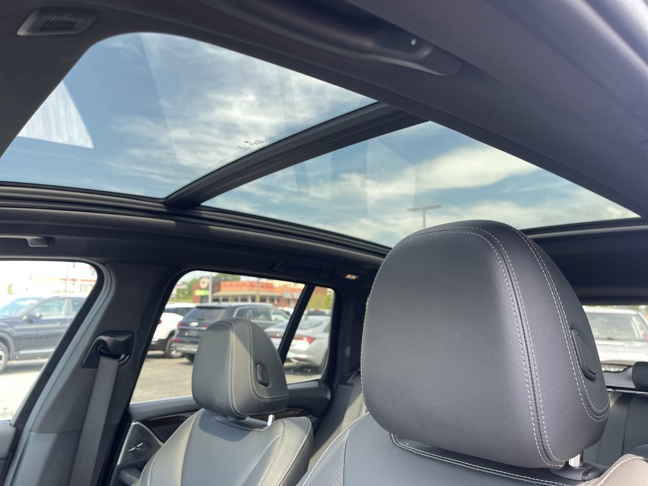 Used 2023 BMW X3 xDrive30i AWD/4WD image 19