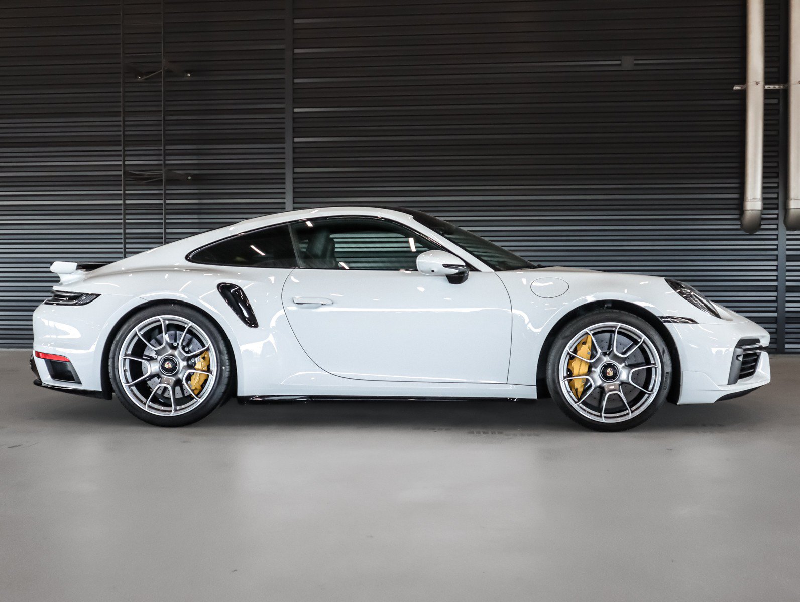 Certified 2022 Porsche 911 Turbo S AWD/4WD image 11