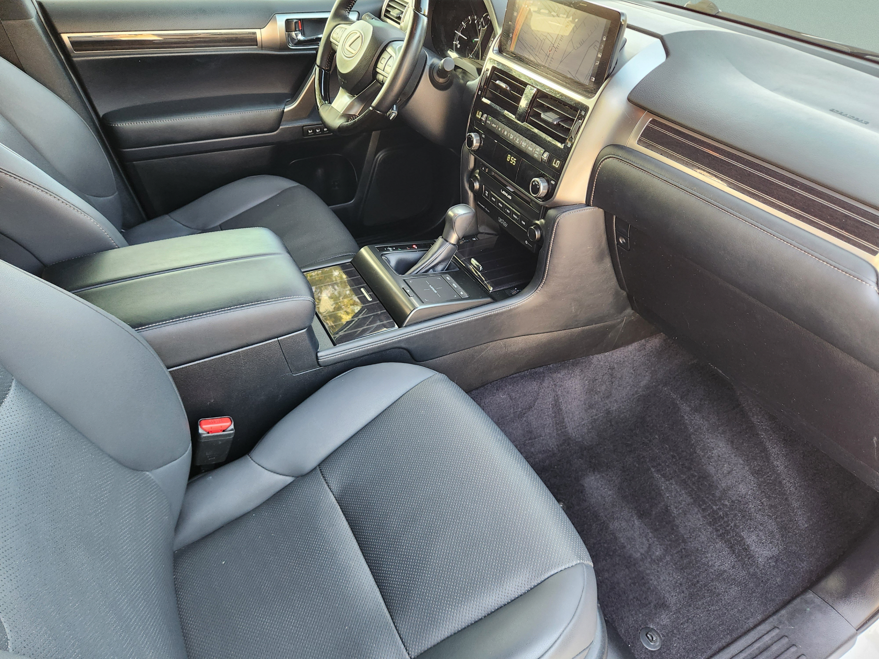 Certified 2022 Lexus GX 460 Premium w/ Accessory Package AWD/4WD image 7