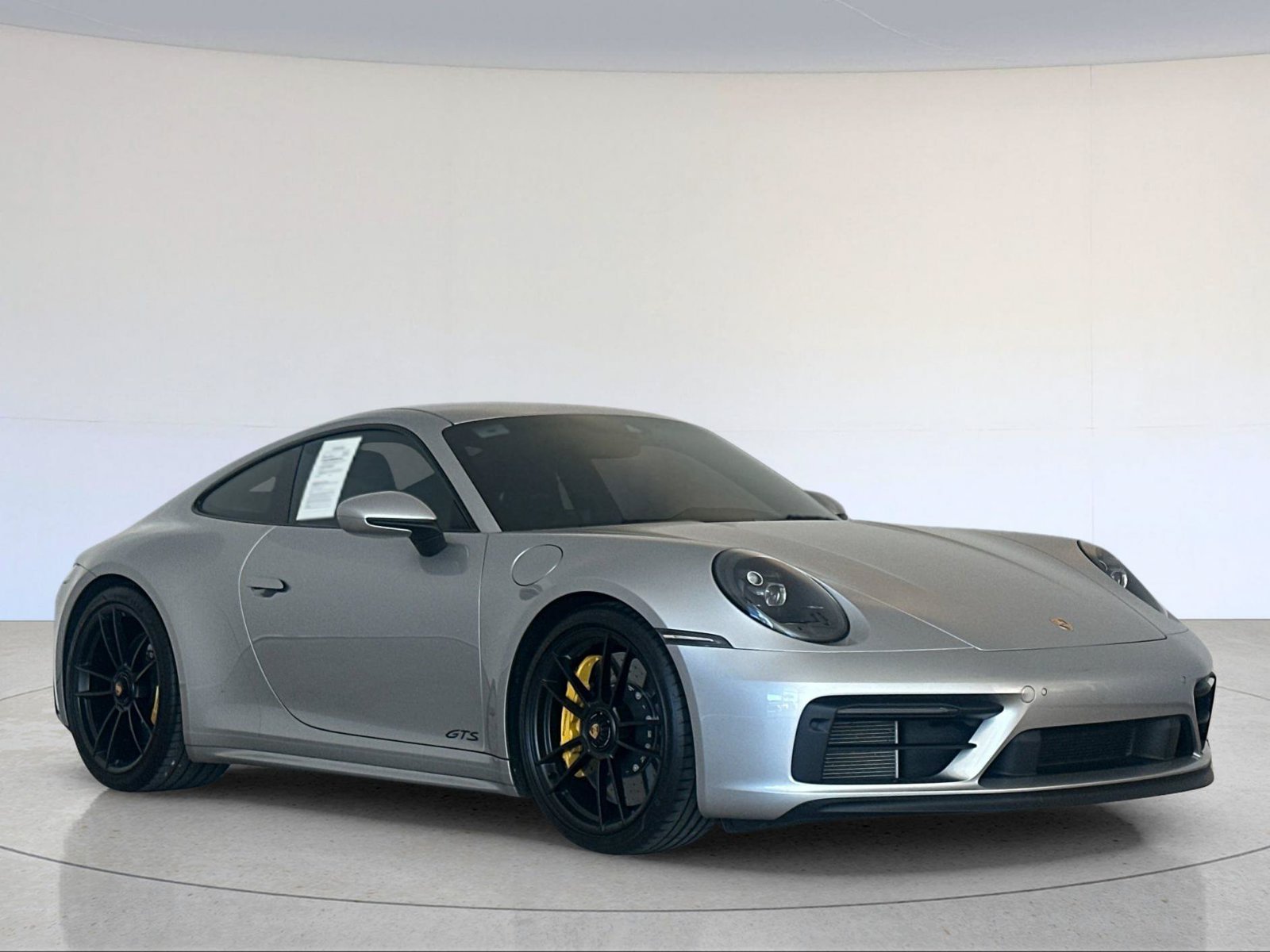 Certified 2024 Porsche 911 Carrera GTS RWD image 9