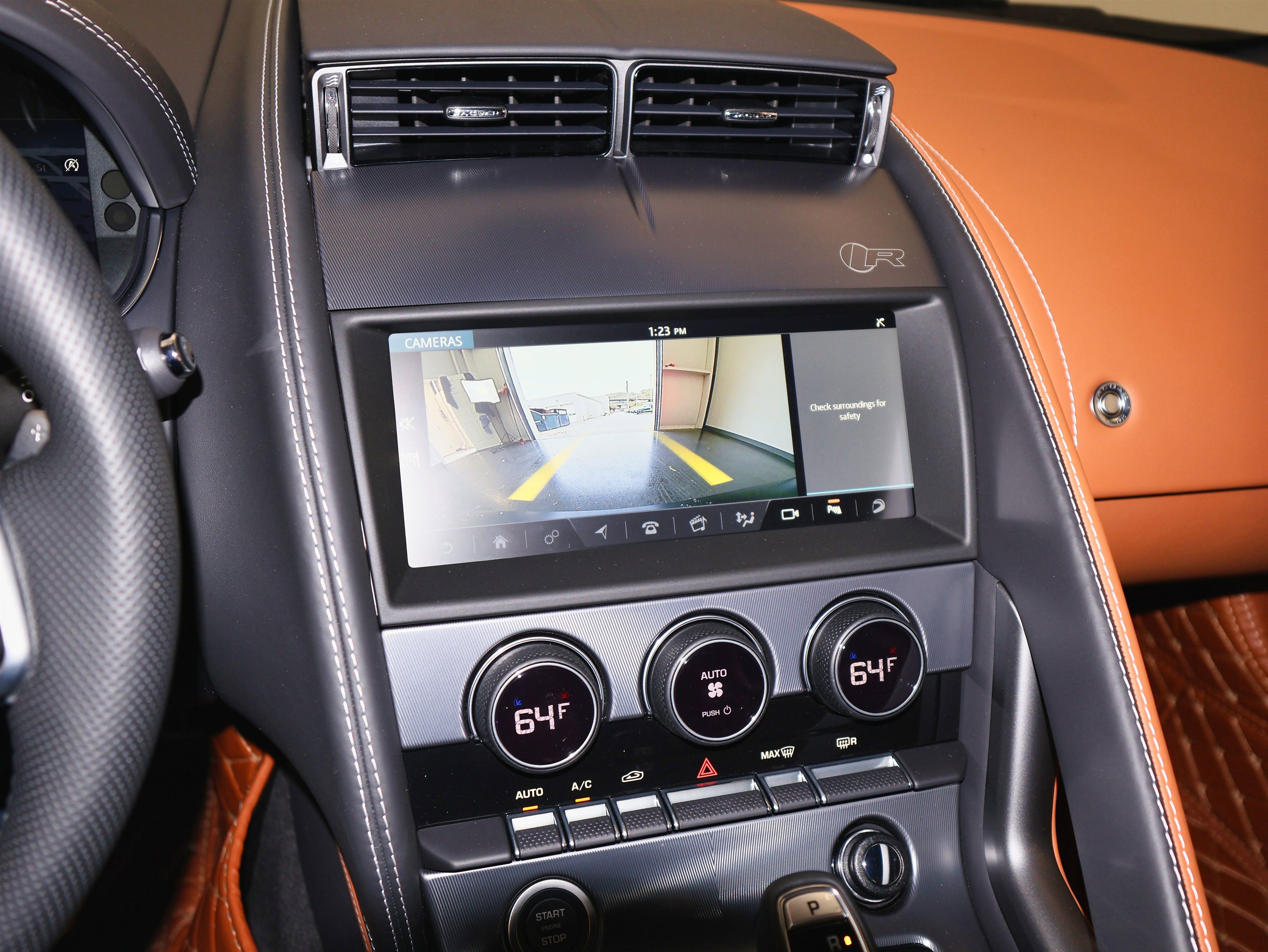 Used 2023 Jaguar F-TYPE R image 16