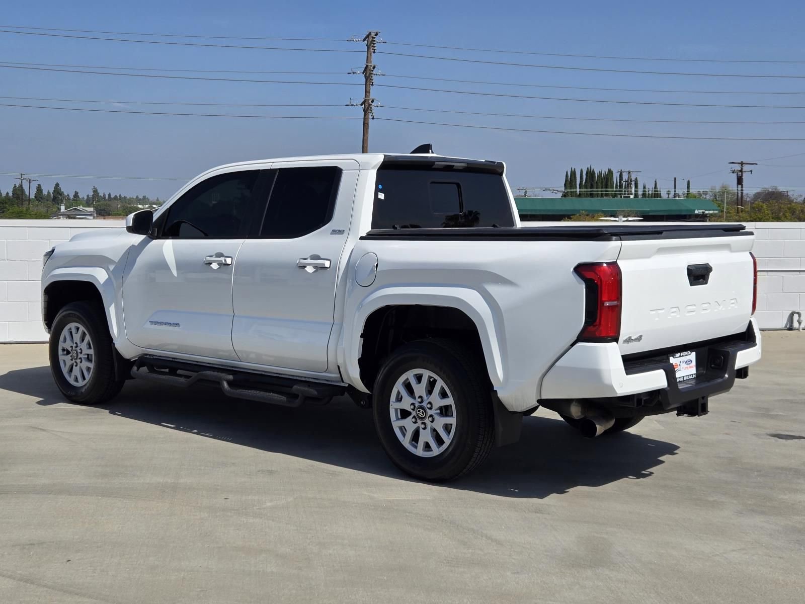 Used 2024 Toyota Tacoma SR5 image 6