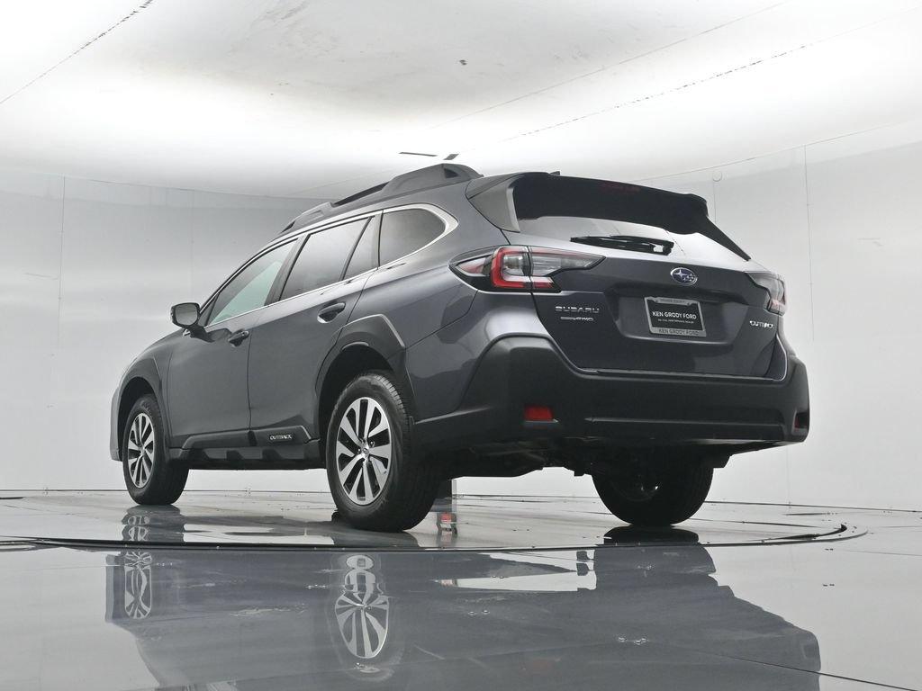 Used 2024 Subaru Outback Premium AWD/4WD image 52