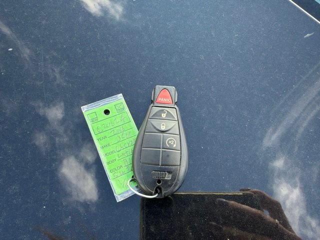 Used 2016 Jeep Cherokee Latitude w/ Cold Weather Group FWD image 11