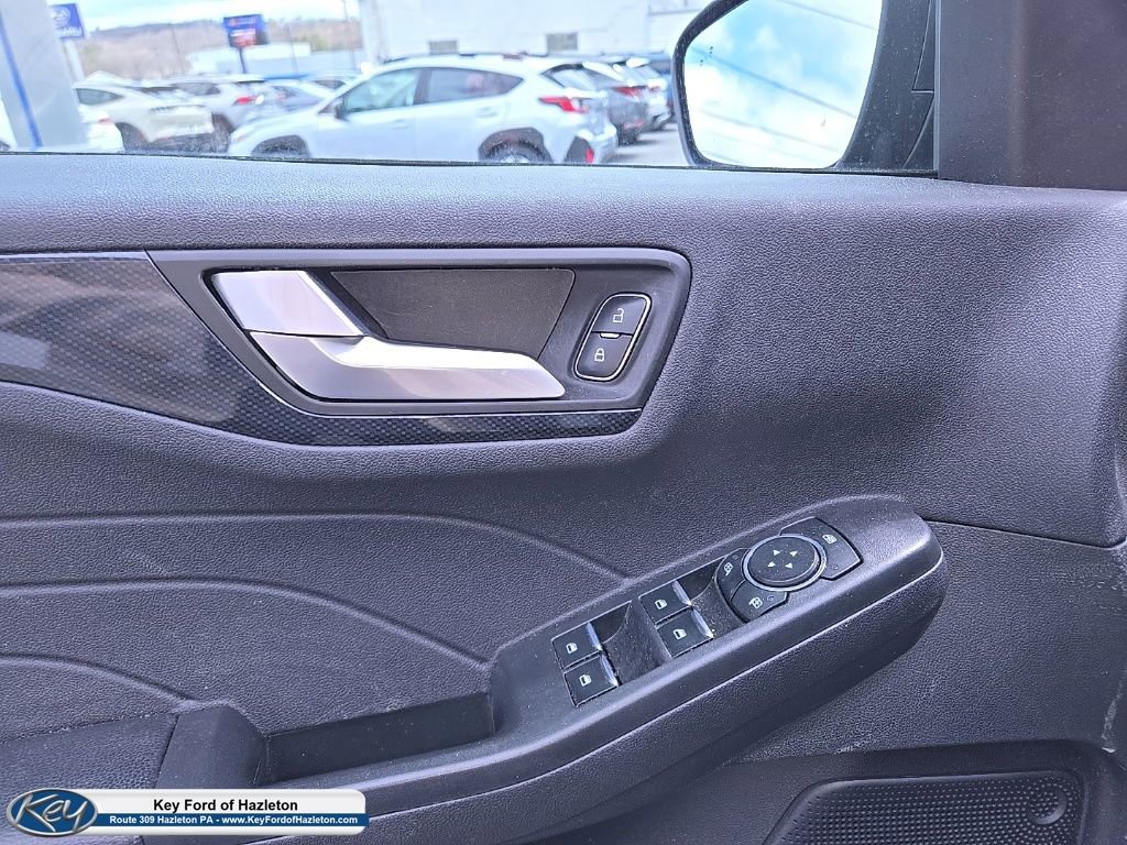 Used 2023 Ford Escape ST-Line w/ Tech Pack #1 AWD/4WD image 36