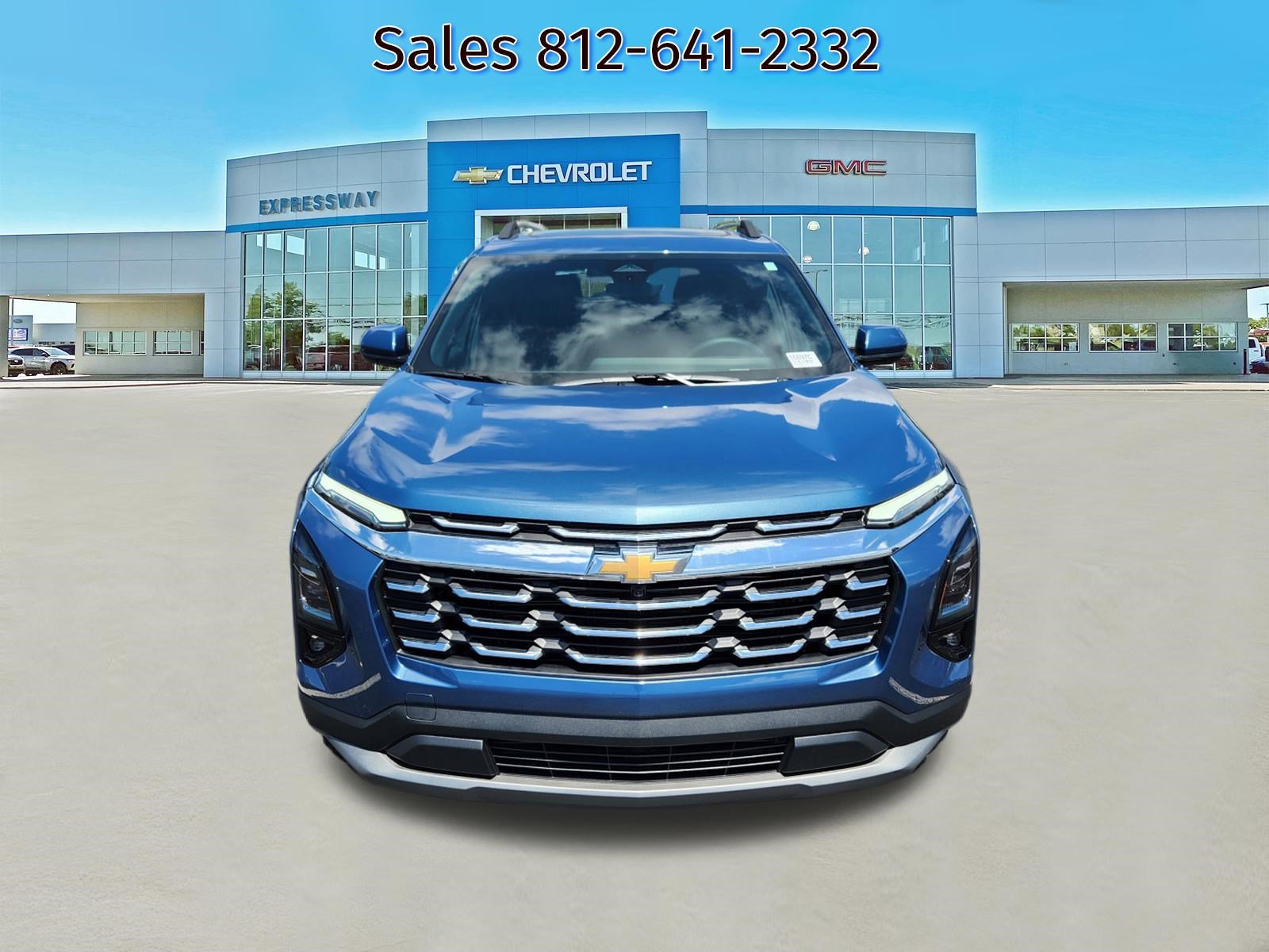 New 2026 Chevrolet Equinox LT AWD/4WD image 2