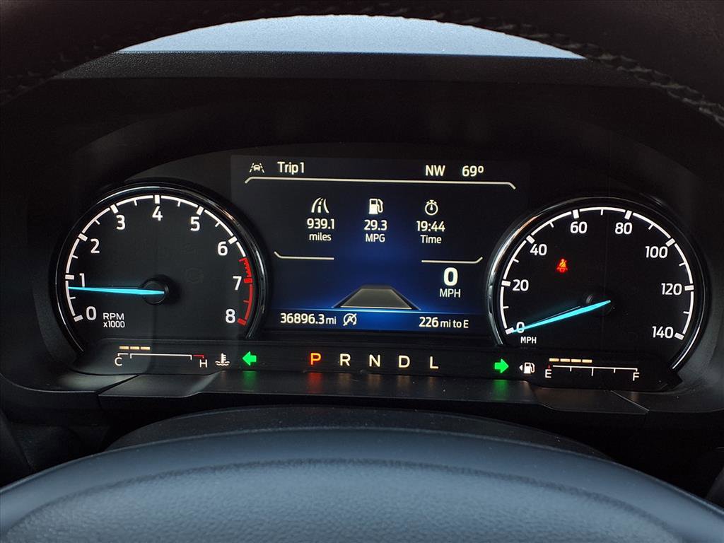 Used 2023 Ford Maverick Lariat w/ Lariat Luxury Package image 16