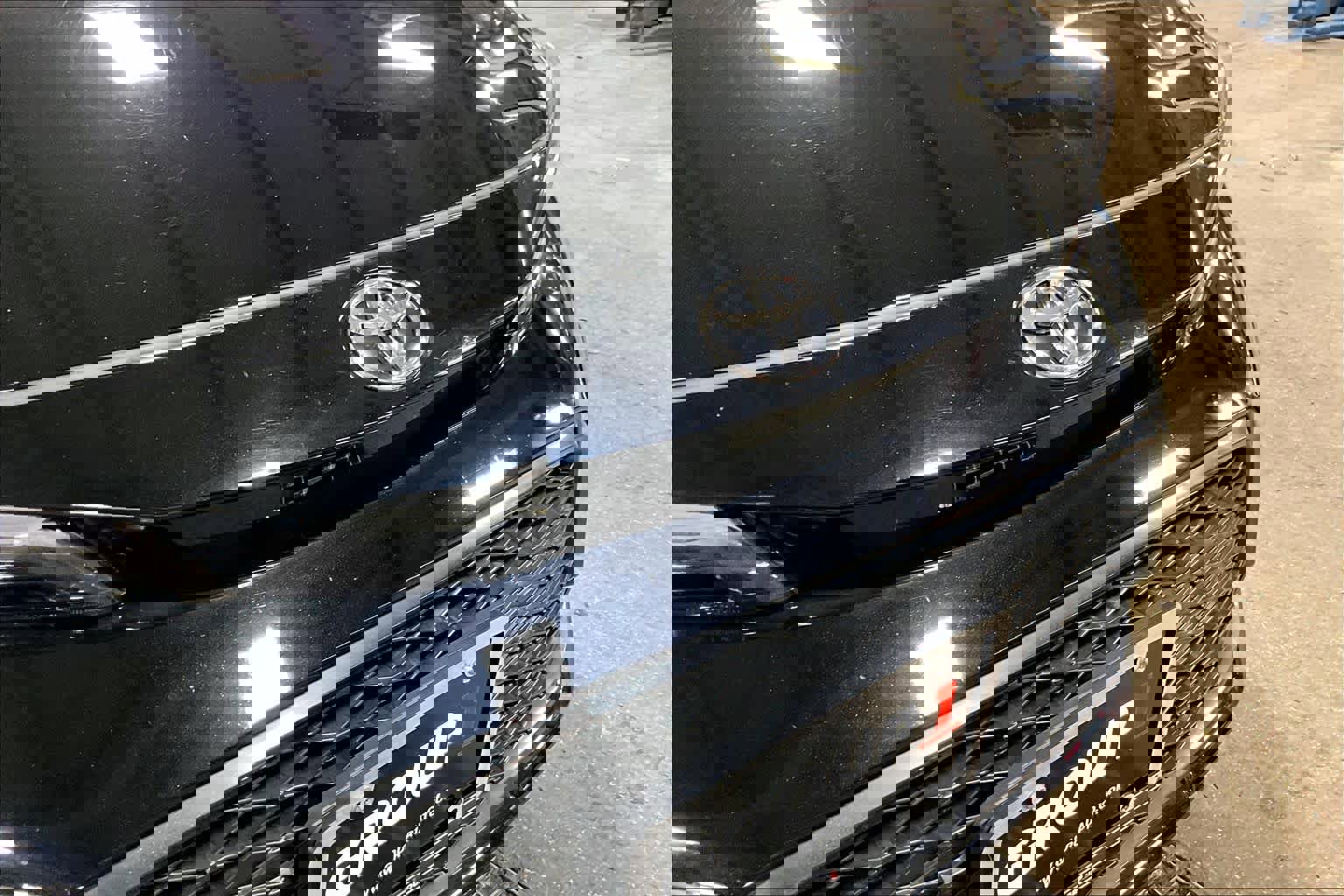 Certified 2025 Toyota Corolla SE image 28