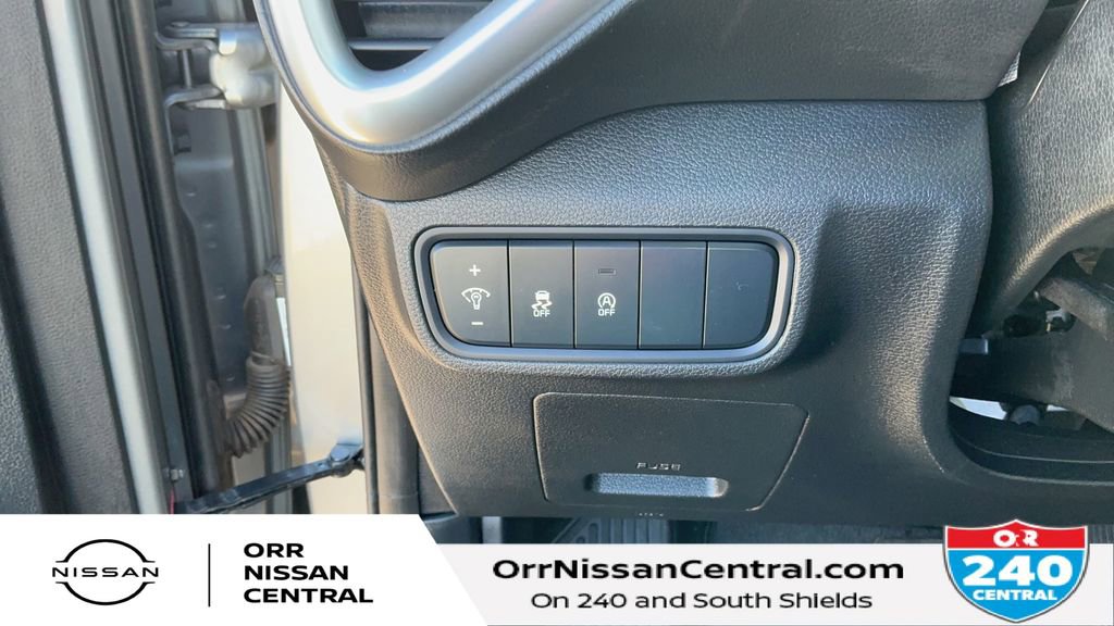 Used 2024 Kia Soul LX w/ Option Group 015 image 17