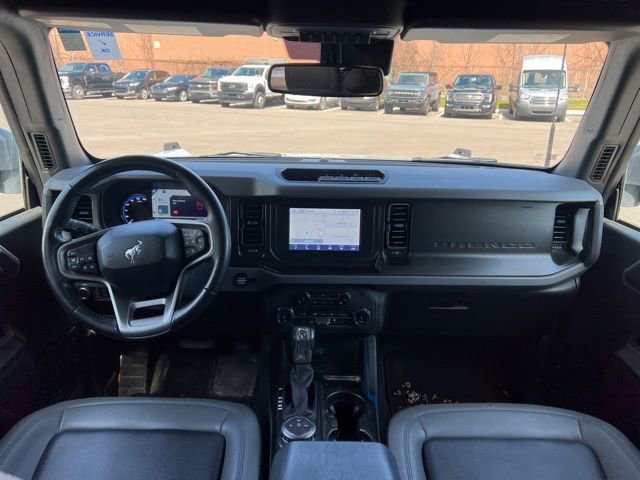 Used 2022 Ford Bronco Black Diamond image 17