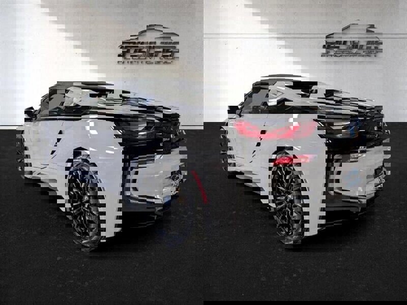 Used 2019 BMW i8 Roadster image 7