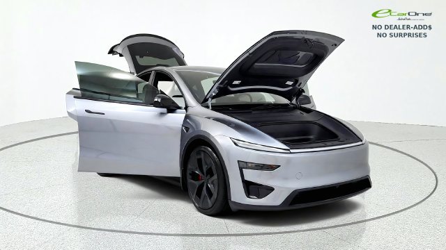 Used 2026 Tesla Model Y Performance AWD/4WD image 11