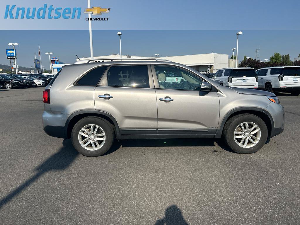 Used 2015 Kia Sorento LX AWD/4WD image 5