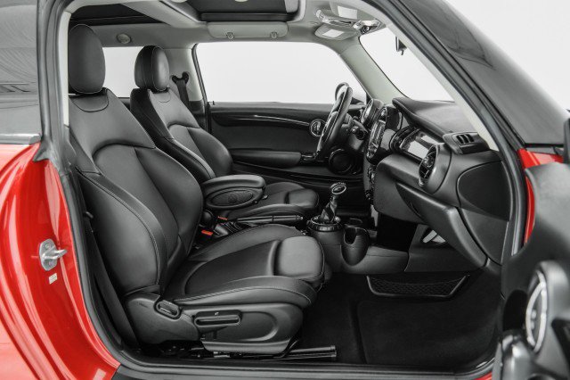 Used 2017 MINI Cooper S image 29