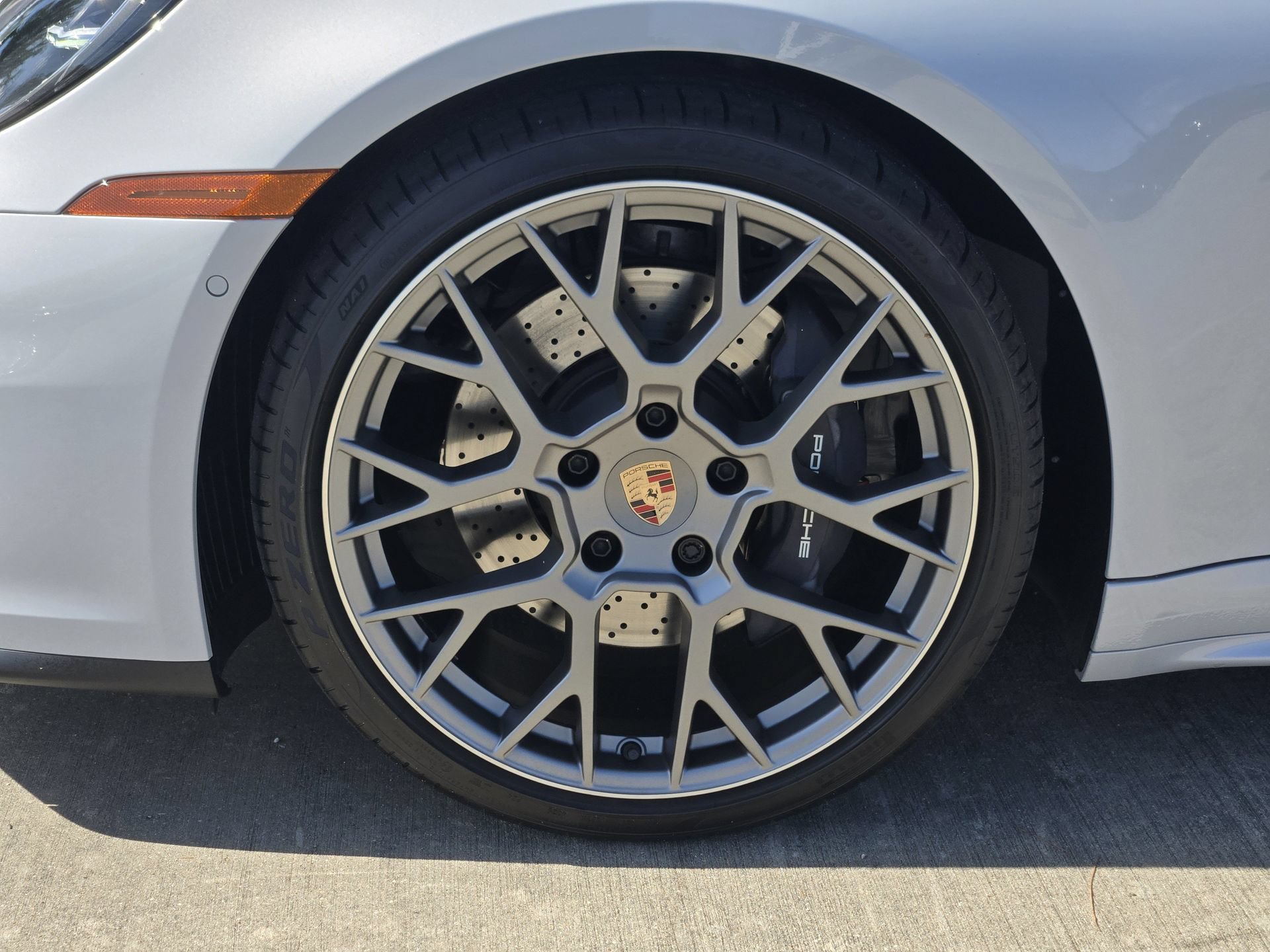 Used 2026 Porsche 911 Carrera RWD image 12