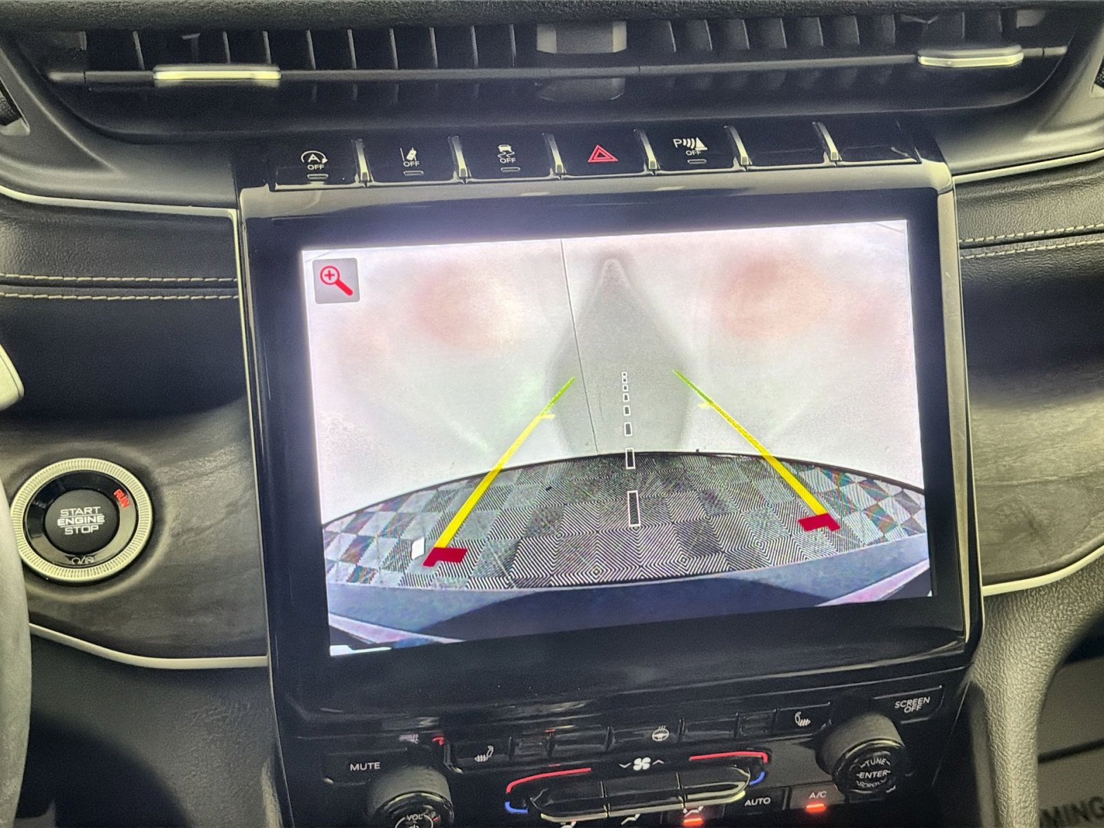 Used 2021 Jeep Grand Cherokee L Limited w/ Trailer Tow Group (B) image 19